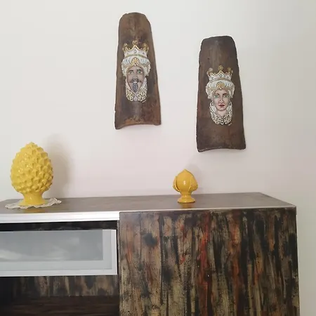 Dimora Saracina Holiday home Catania