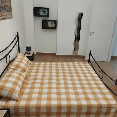 Holiday home Dimora Saracina Catania